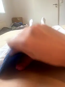 Snapshot of Nio-5 chatting on October 20, 3:23 pm Nio-5 online show from October 20, 3:23 pm