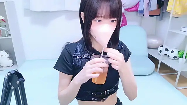 Im Yu-na online show from July 31, 2:16 pm