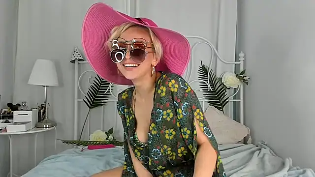 SakuFox online show from February 8, 3:41 am