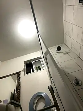 kevinsito1 online show from September 18, 2:35 am