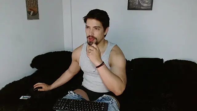 Ian Daviz online show from November 6, 2:01 am