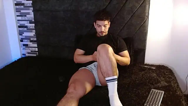 Ian Daviz online show from April 30, 2:56 pm