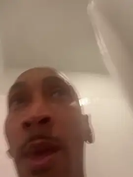 Snapshot of JdLove1 chatting on December 21, 2:26 pm JdLove1 online show from December 21, 2:26 pm