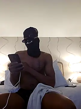 Snapshot of JdLove1 chatting on December 17, 10:10 am JdLove1 online show from December 17, 10:10 am