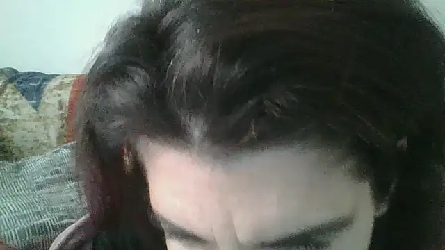 Snapshot of hairygirl80 chatting on March 18, 9:23 am hairygirl80 online show from March 18, 9:23 am