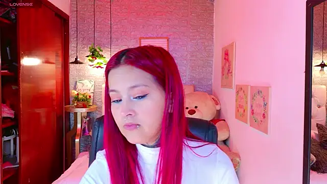 meghan nill online show from November 7, 2:55 am