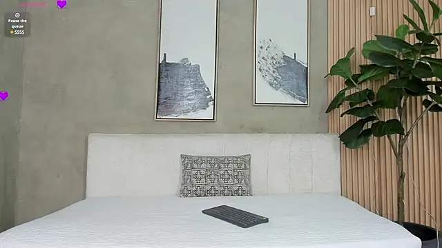 Snapshot of nina_soul chatting on December 18, 12:07 pm nina soul online show from December 18, 12:07 pm