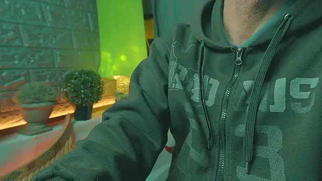 Snapshot of alex-volo chatting on March 15, 10:24 am alex-volo online show from March 15, 10:24 am