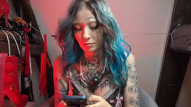 coyemoo online show from January 10, 2:08 pm