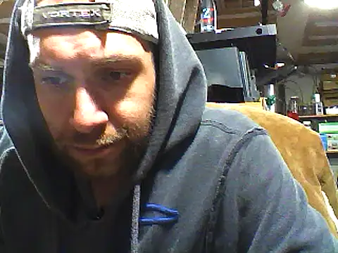 Snapshot of SmokingSloth chatting on March 20, 1:35 am SmokingSloth online show from March 20, 1:35 am