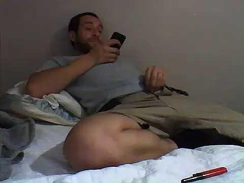 Snapshot of SmokingSloth chatting on September 16, 8:21 pm SmokingSloth online show from September 16, 8:21 pm