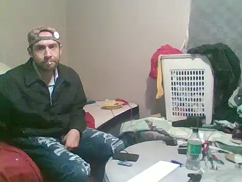 Snapshot of SmokingSloth chatting on November 27, 4:42 pm SmokingSloth online show from November 27, 4:42 pm