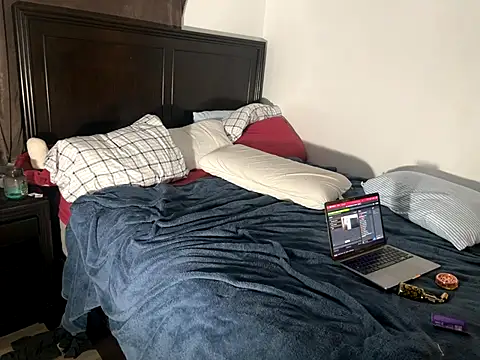 SpunCandy online show from October 2, 11:56 pm