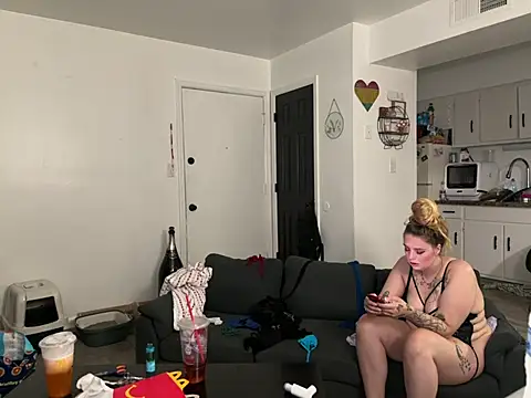 SpunCandy online show from July 8, 2:38 am