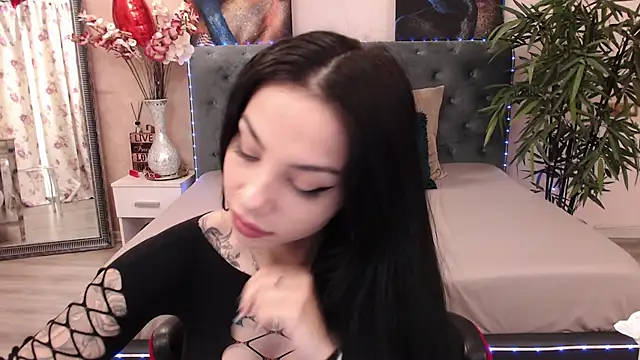 MissJuliax online show from March 15, 5:30 am