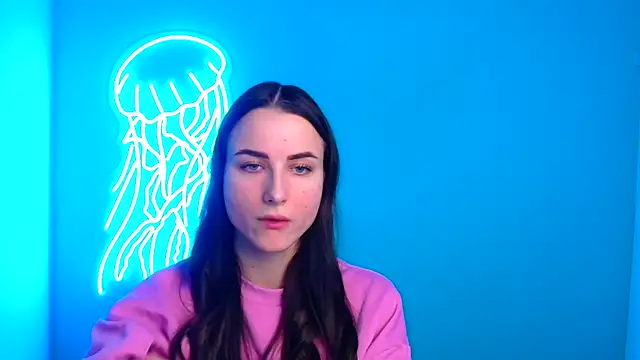 Eva Janee online show from December 4, 6:11 am