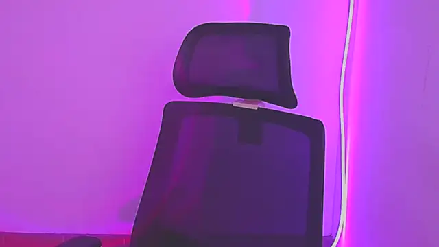 Eva Janee online show from January 17, 9:49 am