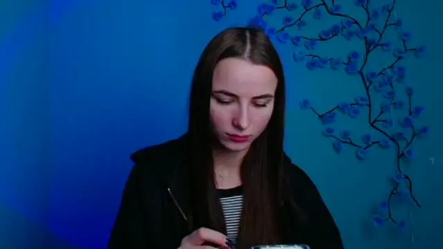 Eva Janee online show from January 7, 6:38 am