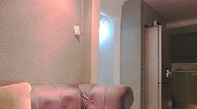 Snapshot of DarkDivva24 chatting on January 24, 8:22 pm DarkDivva24 online show from January 24, 8:22 pm