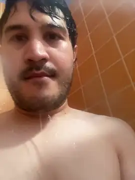 Snapshot of Sleeker99 chatting on December 28, 2:01 am Sleeker99 online show from December 28, 2:01 am