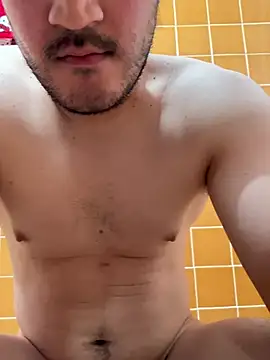 Snapshot of Sleeker99 chatting on December 31, 1:47 am Sleeker99 online show from December 31, 1:47 am