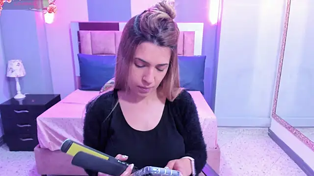 EvaaLovia1 online show from January 29, 1:17 pm