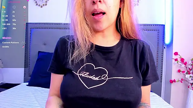 EvaaLovia1 online show from May 27, 1:41 pm