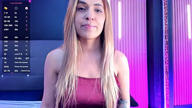 EvaaLovia1 online show from May 30, 4:04 pm