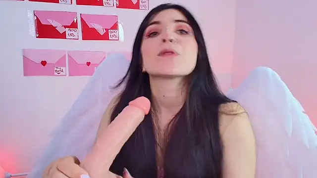 Snapshot of Amara_vega chatting on February 15, 12:33 pm Amara vega online show from February 15, 12:33 pm