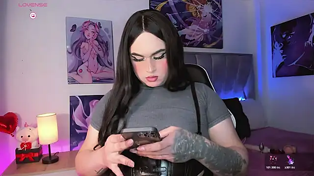 alexia mattel online show from June 10, 11:03 pm