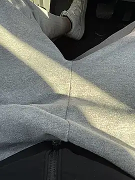 2ba303j online show from February 16, 8:38 pm