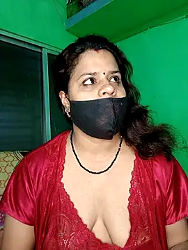 Snapshot of Sexyranibhabhi chatting on February 23, 1:53 pm Sexyranibhabhi online show from February 23, 1:53 pm