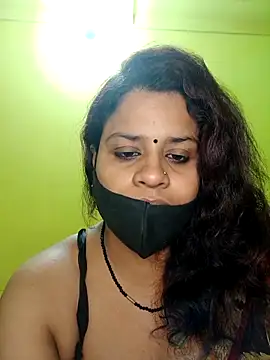 Snapshot of Sexyranibhabhi chatting on March 6, 2:51 pm Sexyranibhabhi online show from March 6, 2:51 pm