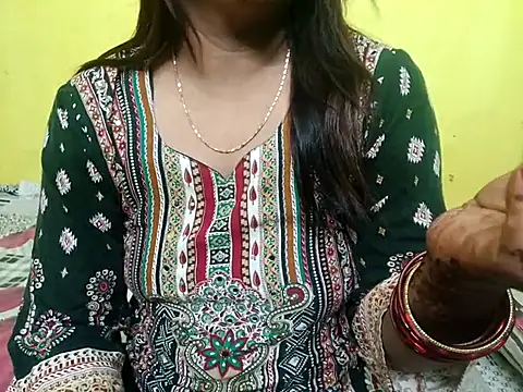 Snapshot of Sexyranibhabhi chatting on October 10, 2:05 pm Sexyranibhabhi online show from October 10, 2:05 pm