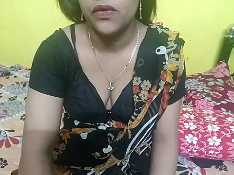 Snapshot of Sexyranibhabhi chatting on October 17, 2:37 am Sexyranibhabhi online show from October 17, 2:37 am