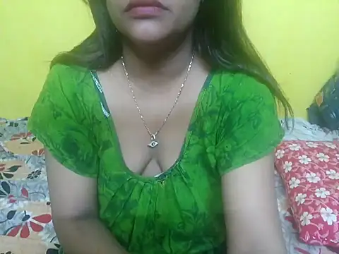 Snapshot of Sexyranibhabhi chatting on October 19, 3:07 am Sexyranibhabhi online show from October 19, 3:07 am