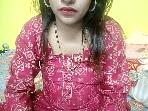 Snapshot of Sexyranibhabhi chatting on February 17, 2:13 pm Sexyranibhabhi online show from February 17, 2:13 pm