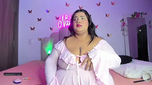 Snapshot of NaomiAsha chatting on September 23, 11:41 pm NaomiAsha online show from September 23, 11:41 pm