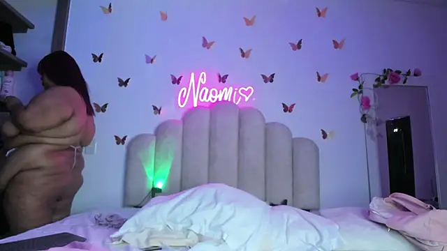 Snapshot of NaomiAsha chatting on November 5, 11:16 pm NaomiAsha online show from November 5, 11:16 pm