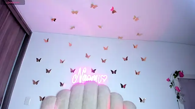 Snapshot of NaomiAsha chatting on November 23, 11:26 pm NaomiAsha online show from November 23, 11:26 pm