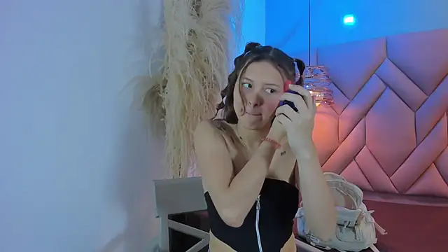 AngelaaCute  online show from February 8, 12:28 pm