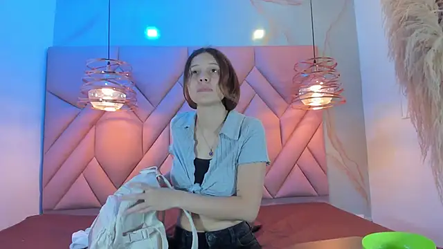 AngelaaCute  online show from February 9, 12:52 pm