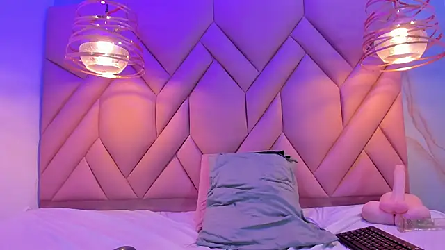 AngelaaCute  online show from March 9, 3:38 pm