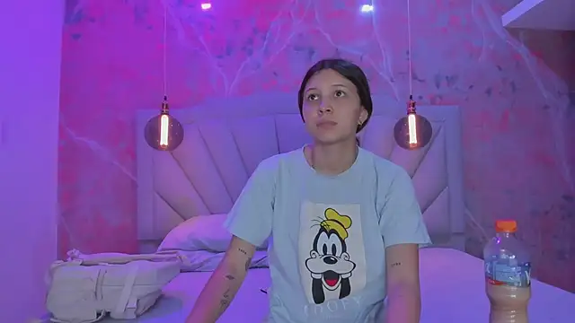 AngelaaCute  online show from March 13, 12:02 pm