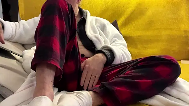 fastuga24 online show from February 5, 11:26 am