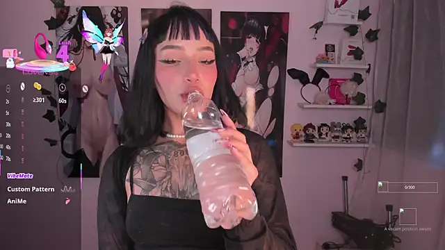 Sweet-bunny1 online show from October 14, 9:26 pm