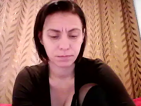 SweetAdela92 online show from October 15, 6:35 am