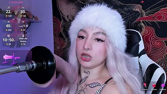 annika taylor online show from May 30, 3:58 am