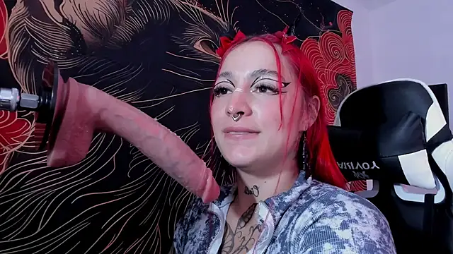 annika taylor online show from July 22, 11:07 pm
