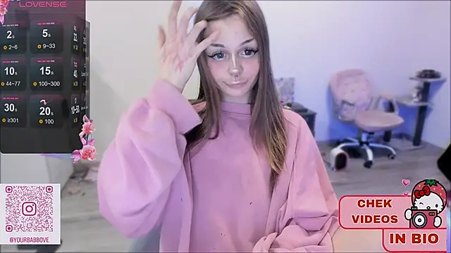 Snapshot of shy_melony chatting on February 8, 9:46 pm shy melony online show from February 8, 9:46 pm